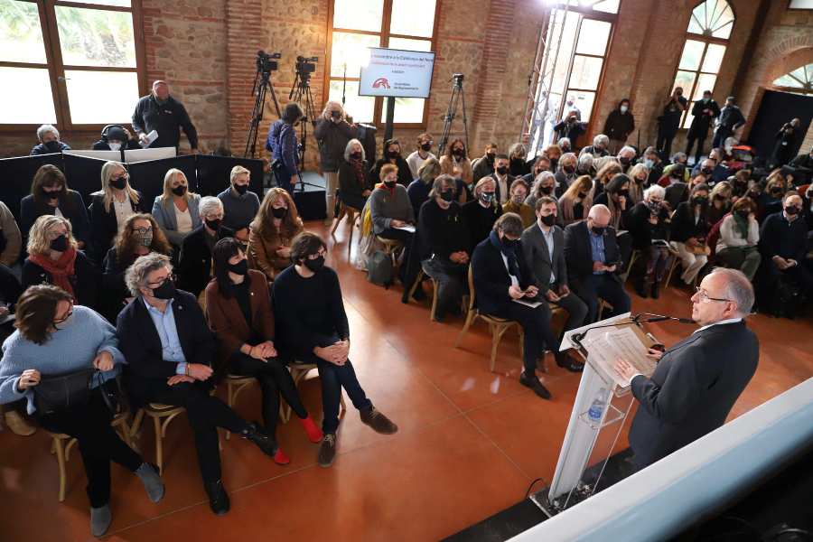 El ple constituent amb els 121 representants, a Canet de Rosselló (Catalunya Nord), aquest 14 de novembre.