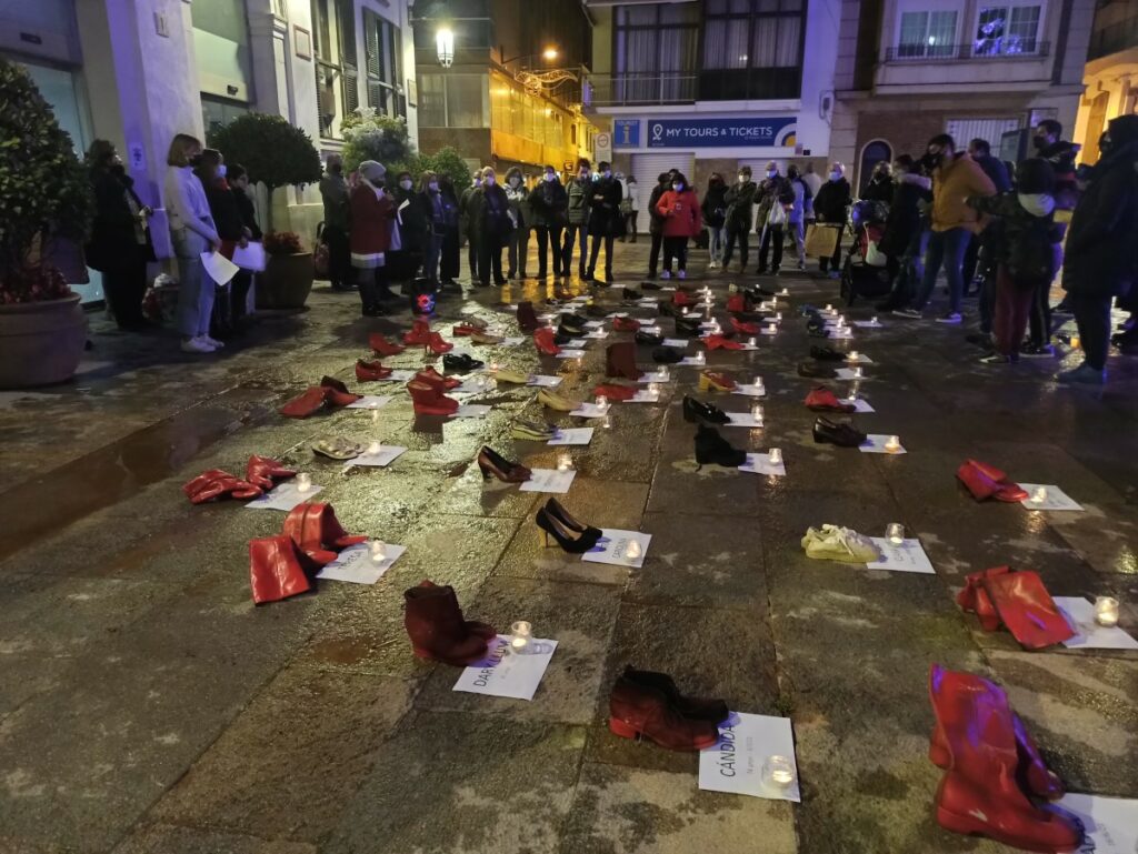 L'acte de commemoració del 25N organitzat pel PLAC