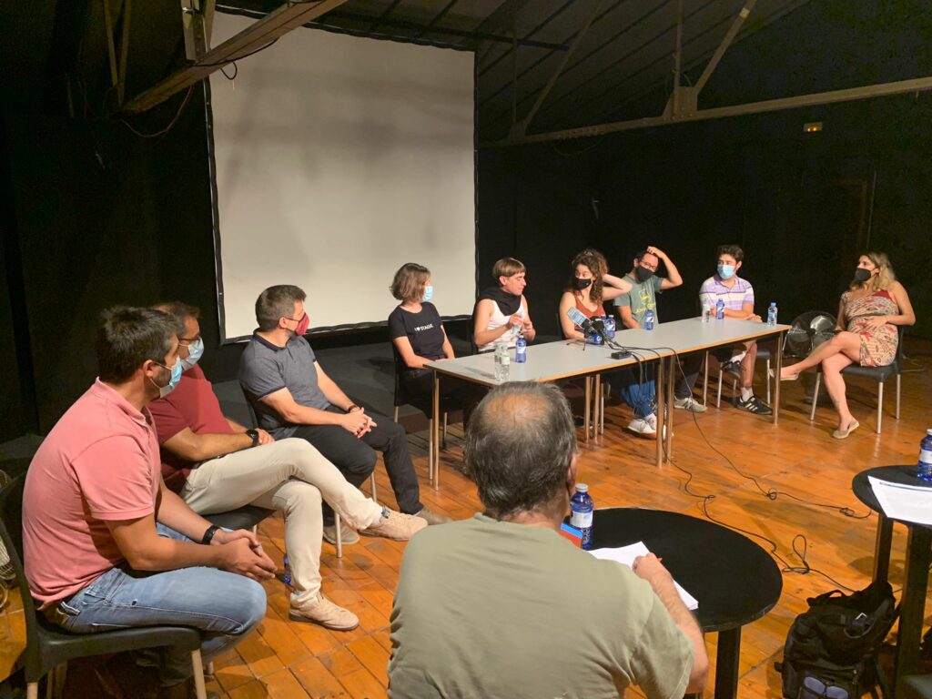 Un moment de la presentació d'El Gegant del Pi