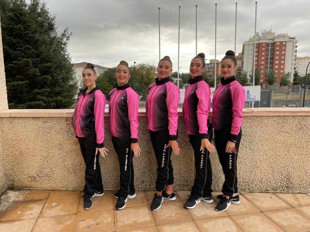 El conjunt juvenil (Escola Gimnàstica Rítmica Lloret)