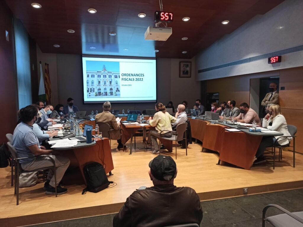 El debat sobre les ordenances fiscals al ple