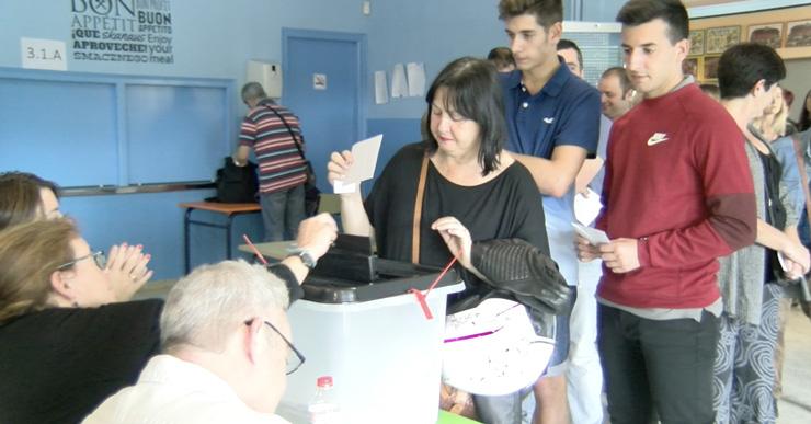 L’Ajuntament estima el recurs de C’s i deixa sense efecte el decret de suport al referèndum de l’1-O