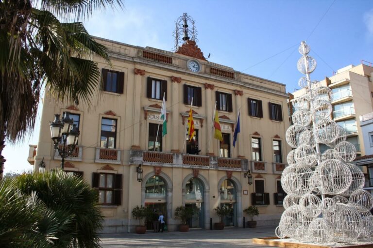 2015: els pressupostos del ‘consens’ amb el suport de 17 regidors