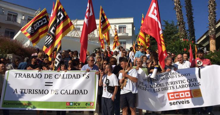 Els treballadors acomiadats dels hotels amb la llum punxada protesten aquest dissabte