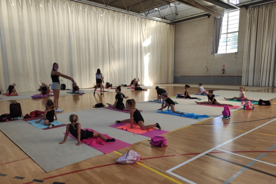escola gimnastica ritmica lloret 1