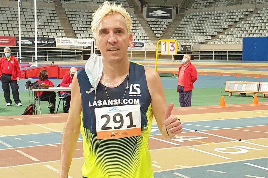 José Luís Blanco en el control de marques (La Sansi)