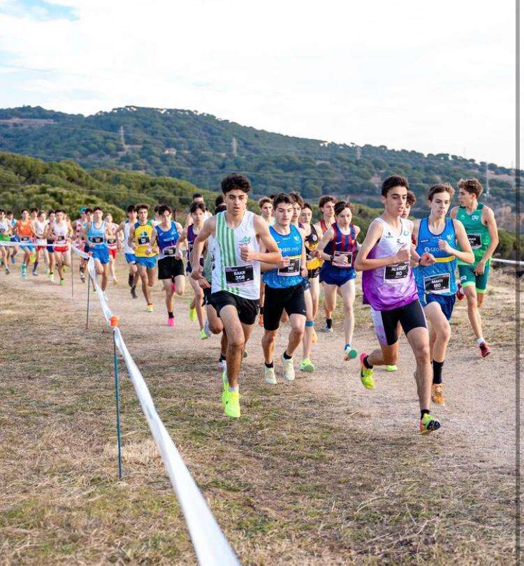 Bakr El Arsi durant la cursa (Club Atletisme Lloret - La Selva)