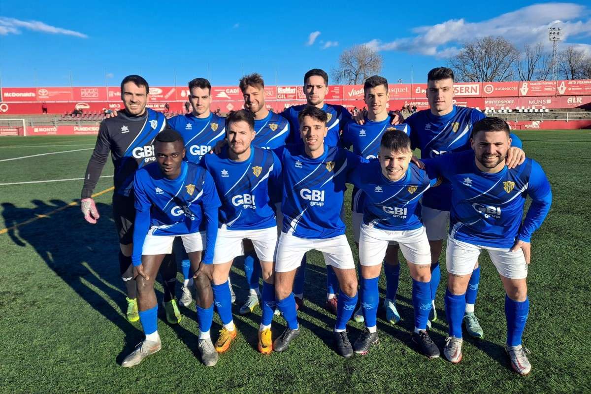 L'equip abans del partit (Club Futbol Lloret)