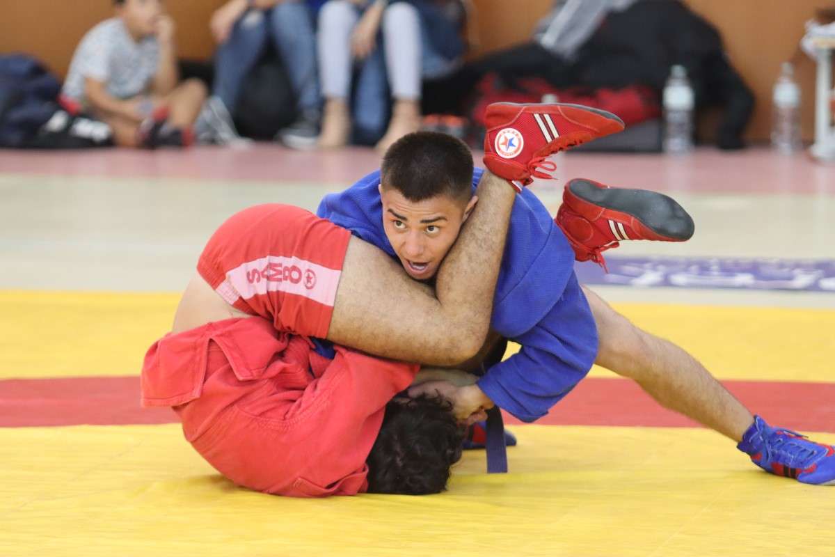 Alejo Luna, en una lluita de Sambo al Pompeu Fabra (Judo Nova Unió)
