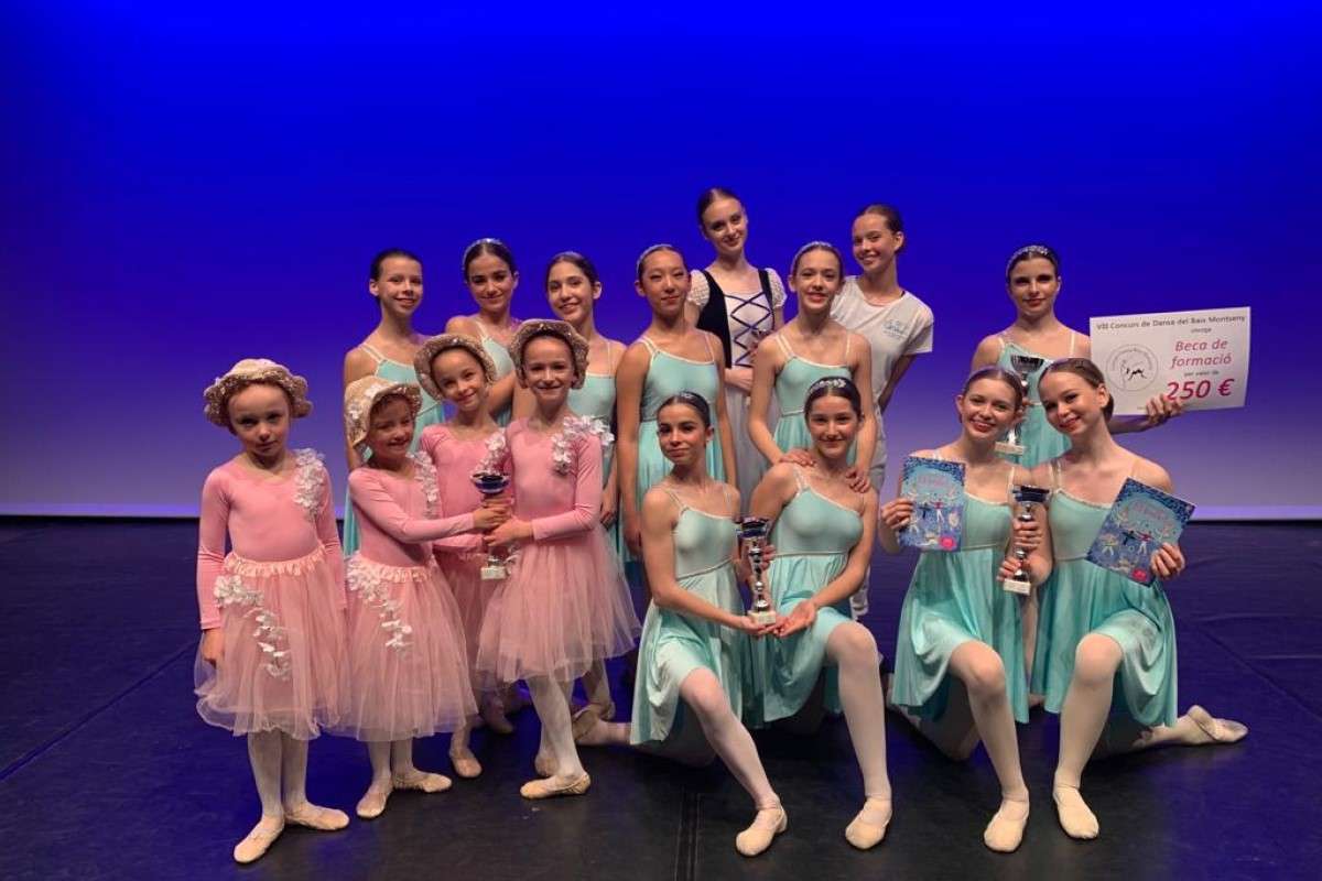 Les ballarines (Acadèmia de dansa Alira)