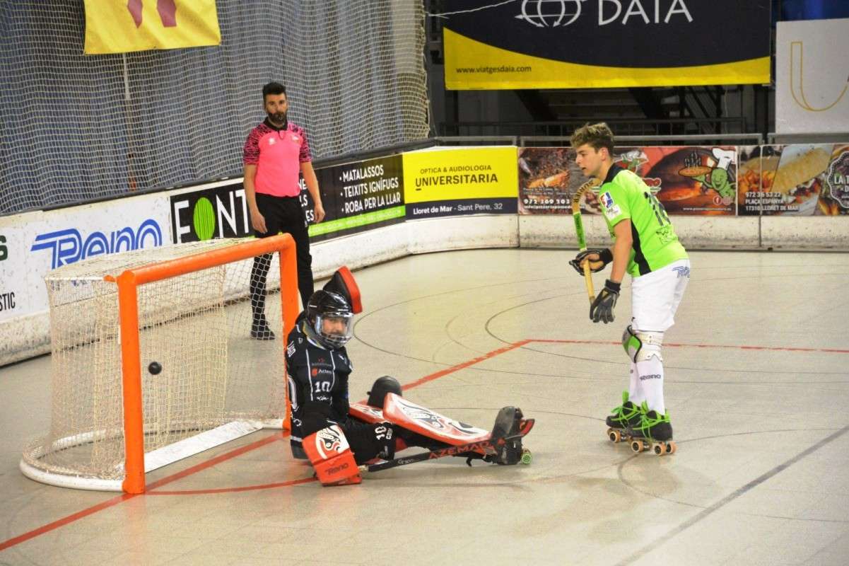 Un moment del partit d'aquest cap de setmana (Club Hoquei Lloret)