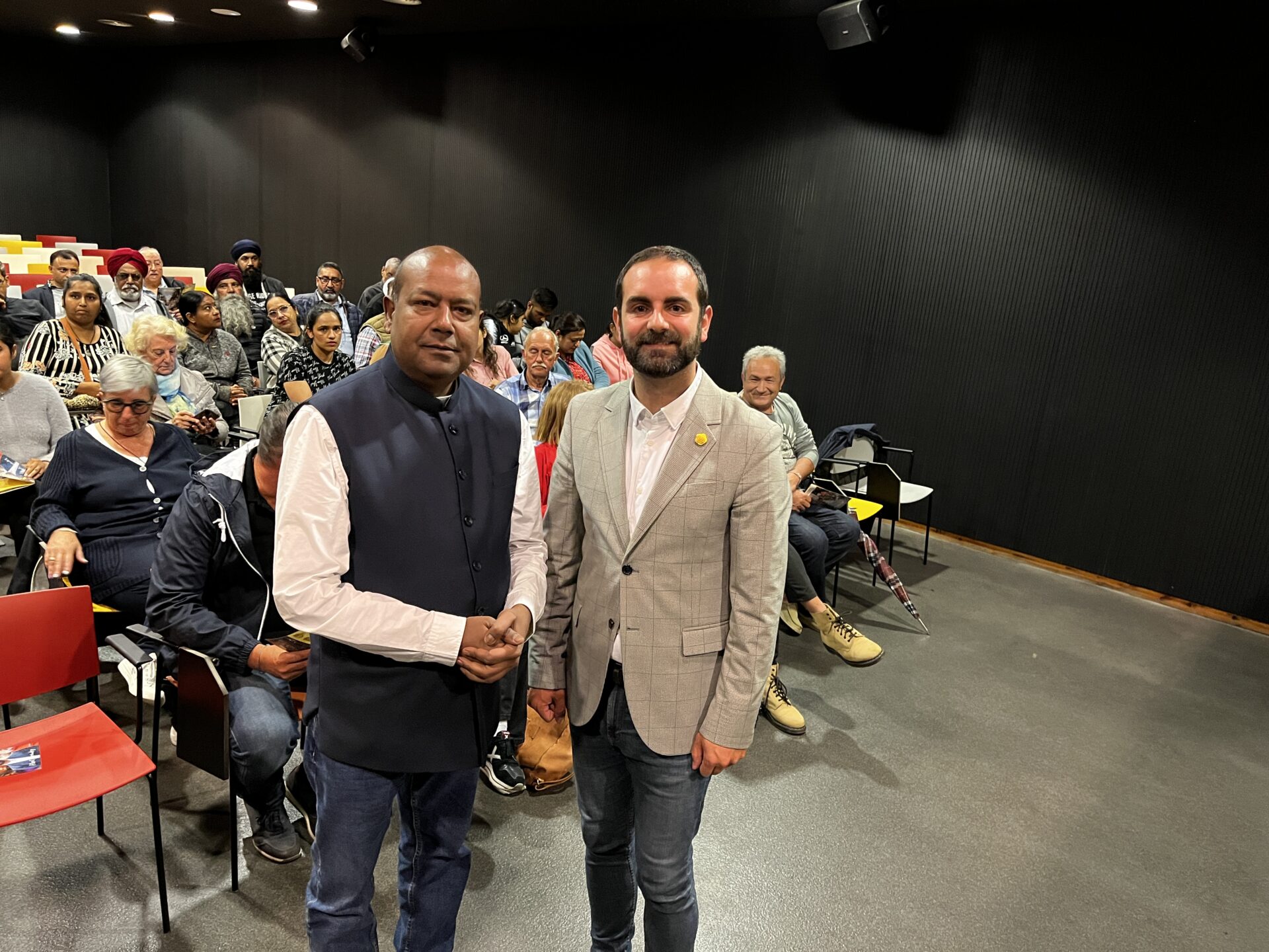 ERC en la trobada amb la comunitat asiatica de Lloret