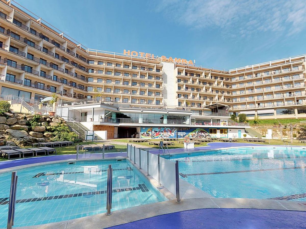 Hotel Samba piscina 1
