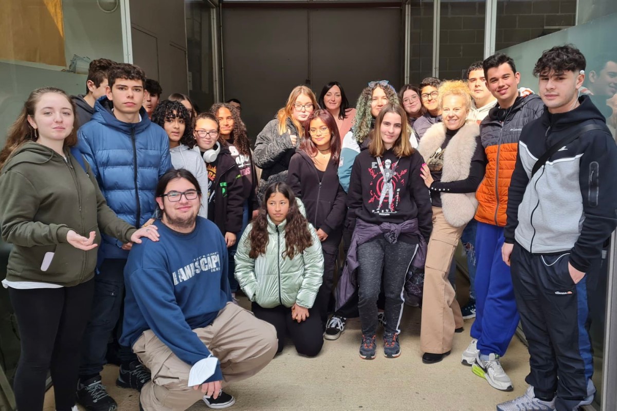 Els alumnes que participen en el projecte (Institut Coll i Rodés)