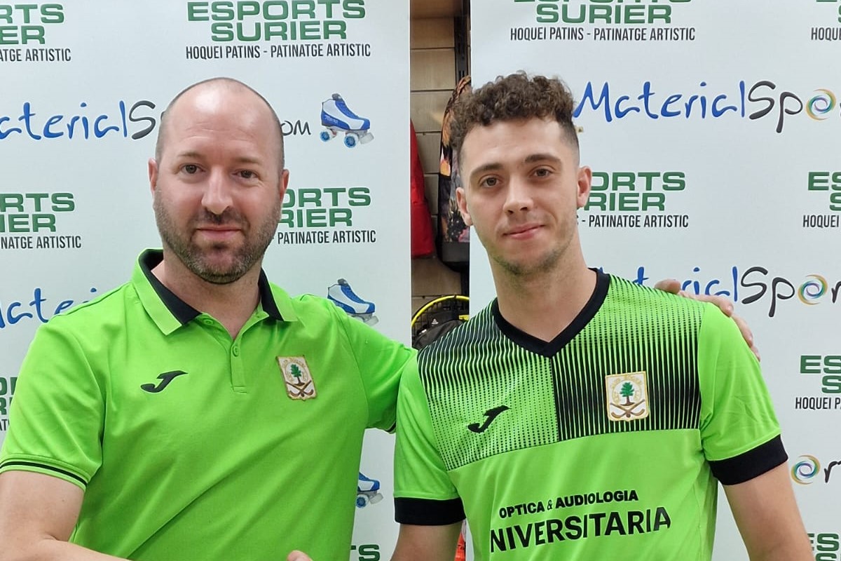 L'entrenador, Xevi Cabanas, amb Sebas Duhalde (Club Hoquei Lloret)