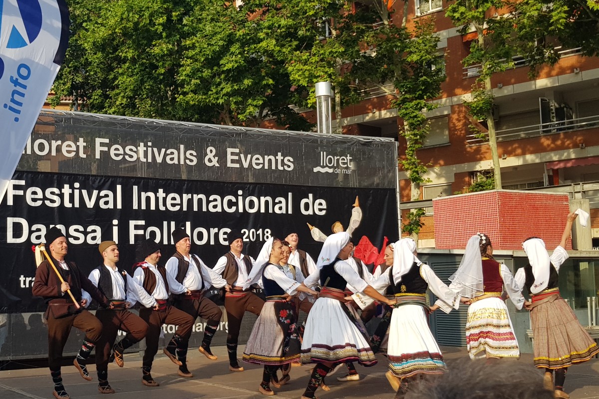 El Festival Internacional de Folklore (Traveltec)