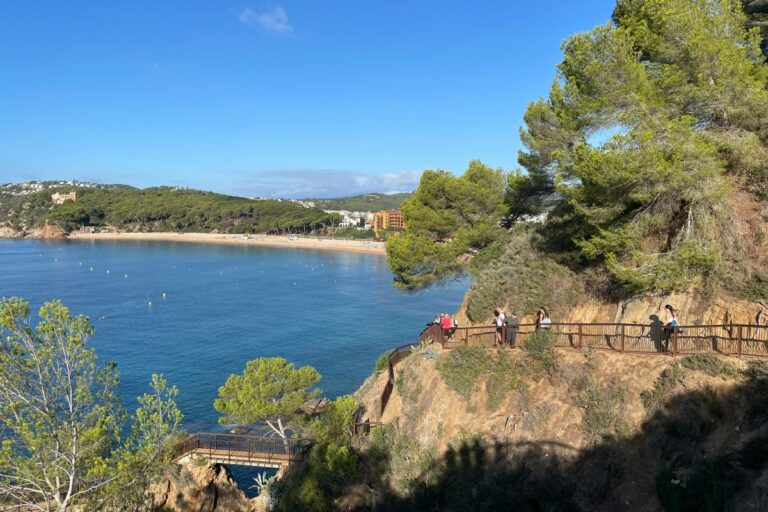 El camí de ronda entre Lloret i Fenals (Xino-Xano)