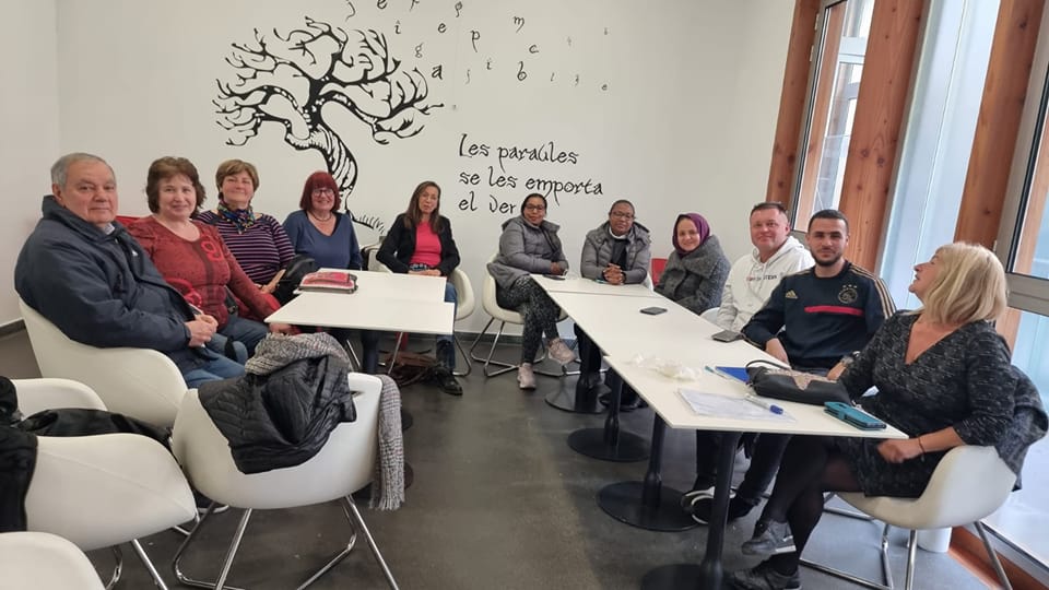 El grup de conversa en castellà (Banc del Temps)