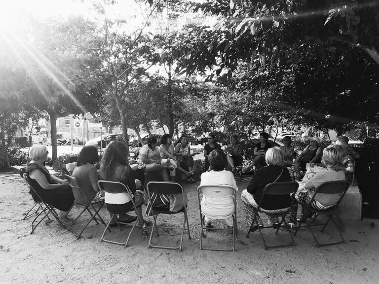 Converses a la fresca, amb Fem visibles