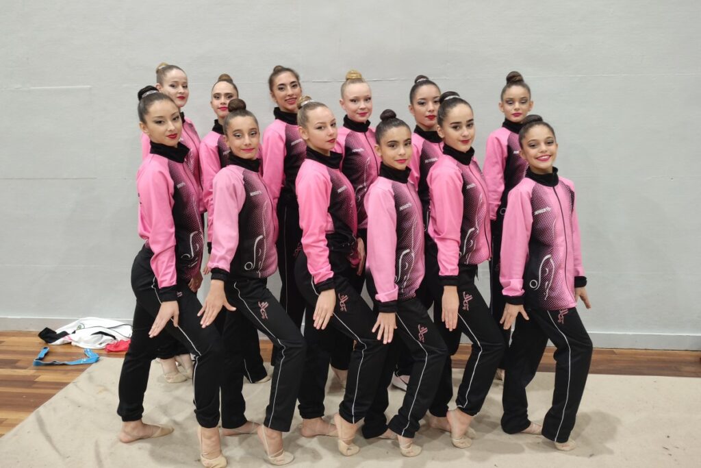 El conjunt infantil (Escola Gimnàstica Rítmica Lloret)
