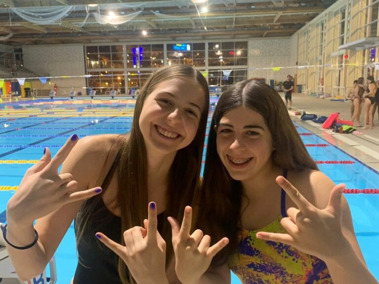 Dimana Sevdalinova i Farners Galcerán, del Club Natació Lloret