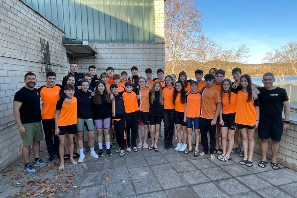 Tots els participants de Lloret (Club Natació Lloret)