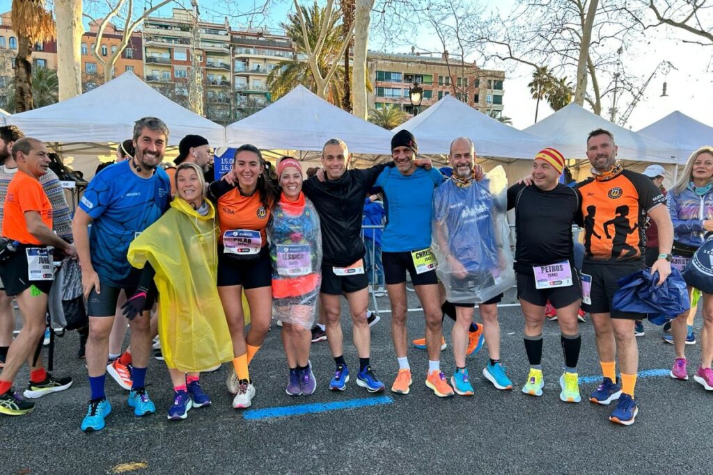 L'exalcalde Albert Robert (a l'esquerra) també va córrer la Marató (Beer Runners Lloret)