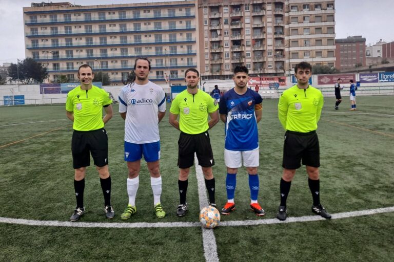 el cf lloret contra el granollers