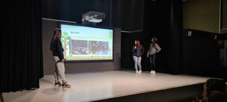 presentacio del projecte alumnes institut escola