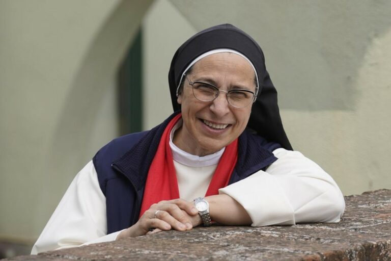 Sor Lucia Caram Club Nàutic El Masnou