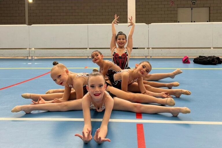 El conjunt benjamí (Escola Gimnàstica Rítmica Lloret)