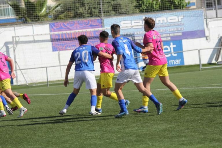 Una jugada del partit d'aquest cap de setmana (Antonio Díez)