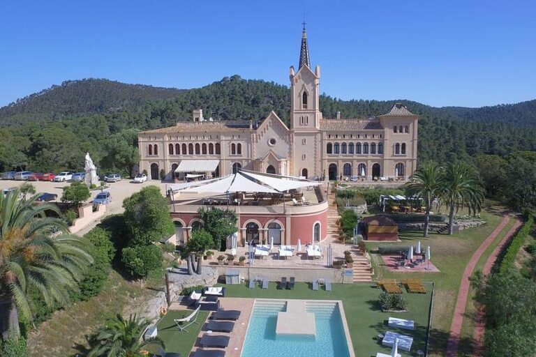 El recinte de Sant Pere del Bosc
