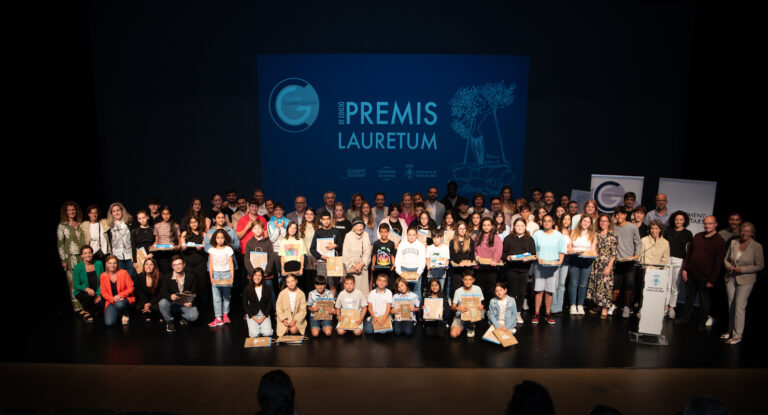 Els premiats dels tercers premis Lauretum, atorgats al Teatre de Lloret