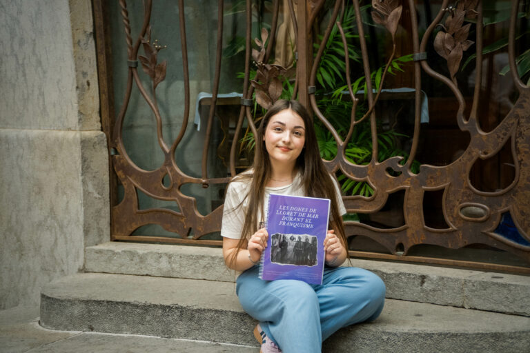 Lucía Martínez, premiada pel treball de recerca sobre les dones de Lloret en l’època franquista