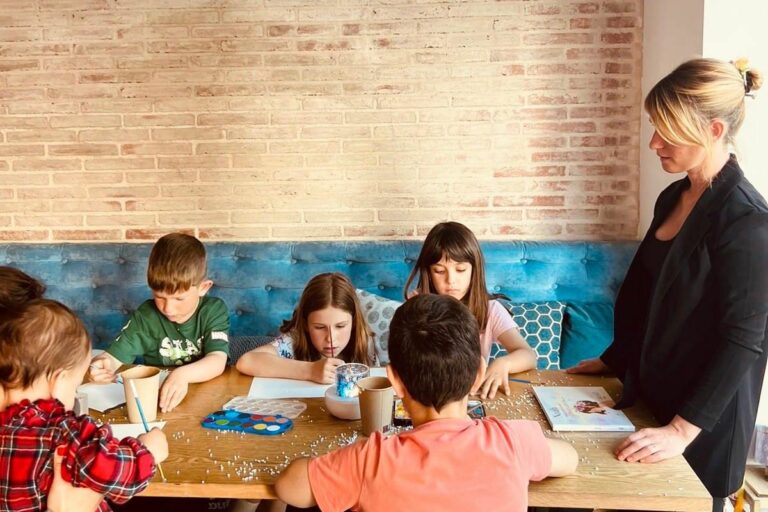 un dels tallers infantils emocionals de Laura Betés amb usuaris