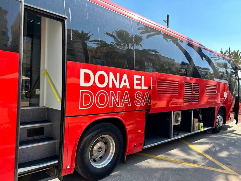 bus de donació de sang a Lloret