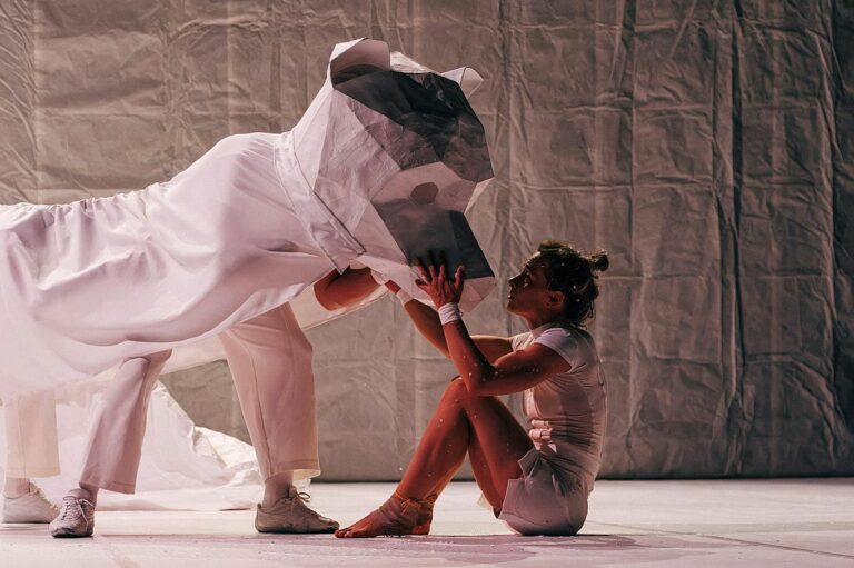 L'obra de teatre NANUQ credit jordi casa