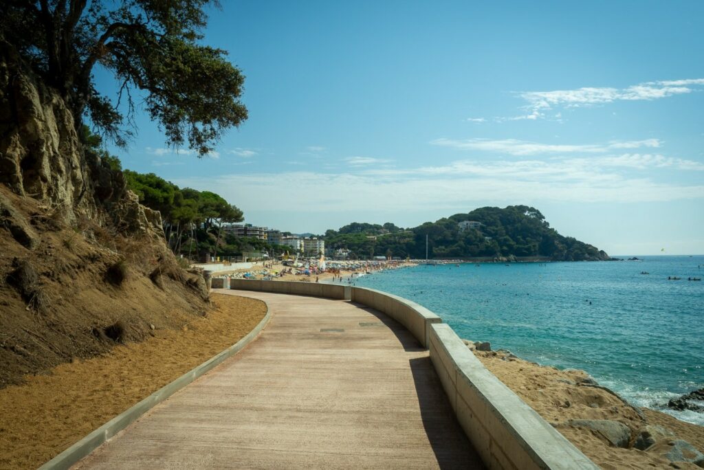 El passeig de Fenals remodelat (Ajuntament de Lloret de Mar)