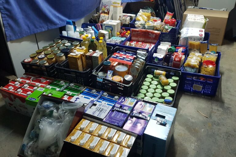 Els productes recollits al recapte (Ass. veïnes i veïns de Lloret de Dalt)