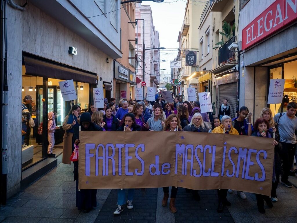 marxa reivindicativa contra la violencia masclista aquest 25N a Lloret de Mar