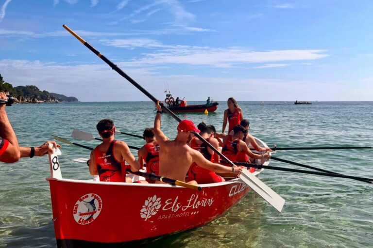 Una tripulació del club aquesta temporada (Rem Pescadors)