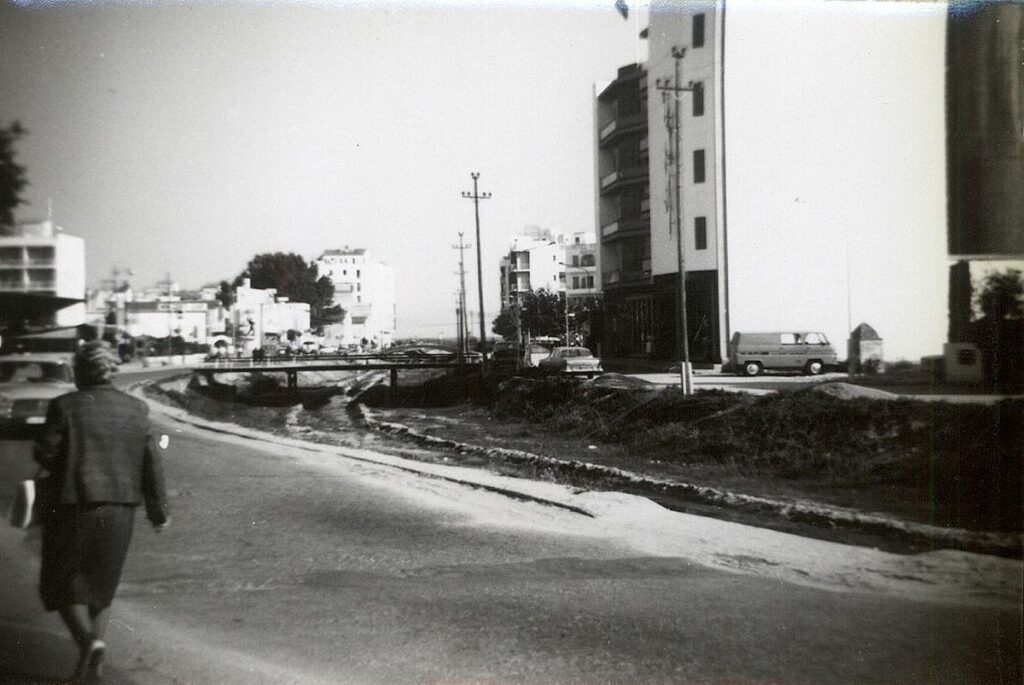 Avinguda Just Marlès i Hotel Xaine Park (autoria desconeguda, 1971). SAMLM Fons 699.005 Maria Dolors Badosa I Castany