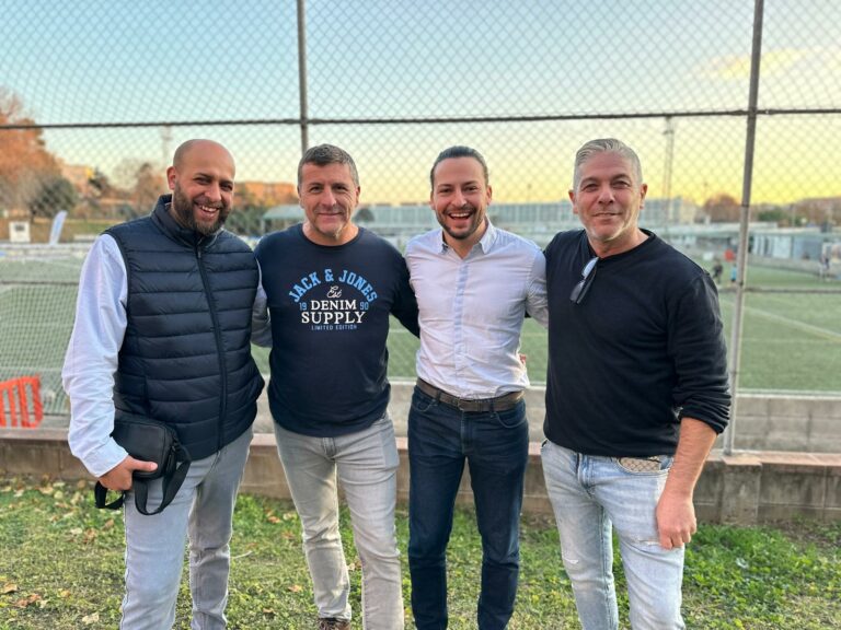 Es recapten 1.000 euros en el triangular solidari entre el Poble Gitano, la Guàrdia Civil i Carmona e Hijos