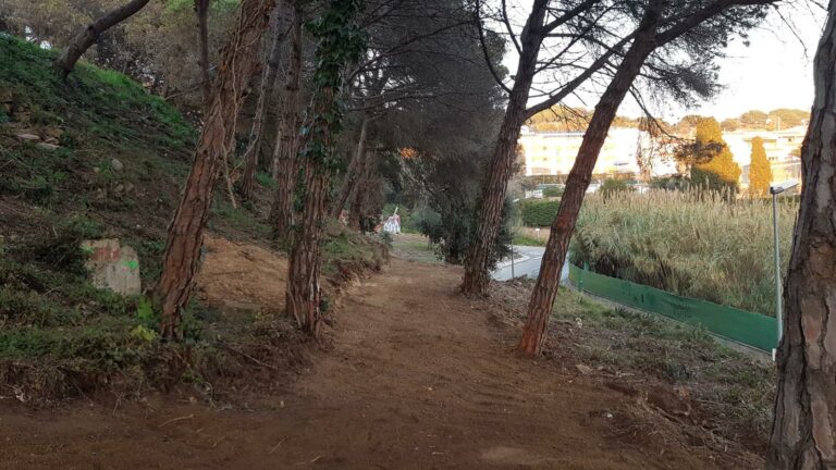 S’obren els corriols que connectaran els cinc espais del futur Centre Cívic de Lloret de Dalt