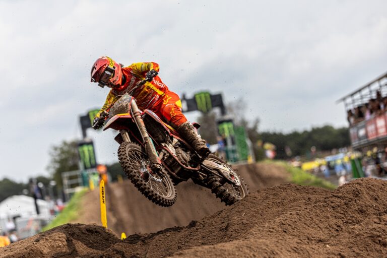 Daniela Guillén, de menys a més en la primera prova del Campionat d’Espanya de motocròs