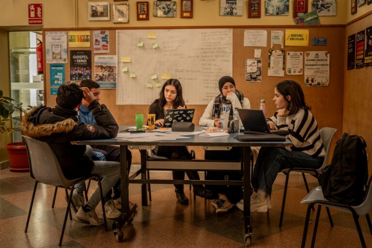 Hackató