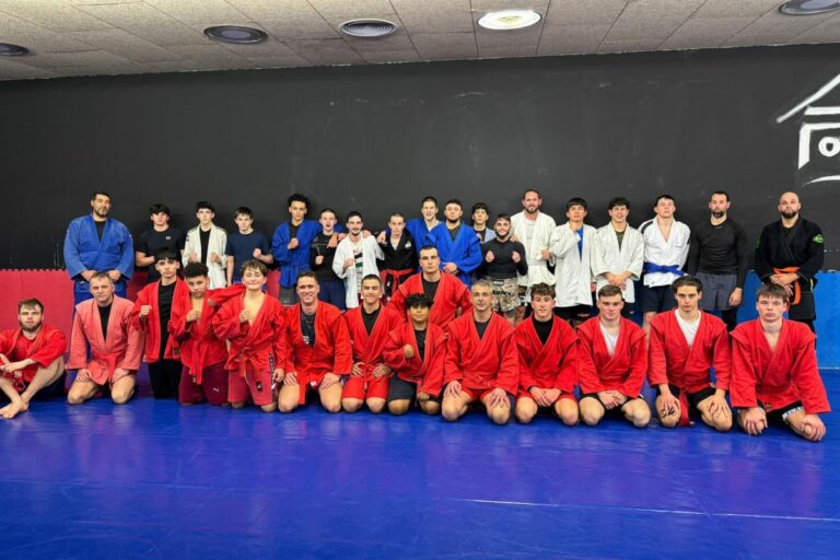 Els lluitadors del Club Esportiu Nova Unió, entre els favorits per guanyar el Campionat de Catalunya de sambo