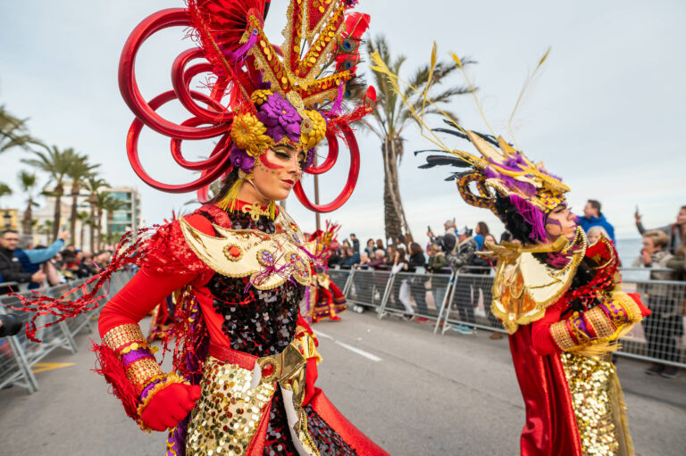 Les colles Canya i Conya, Tribala i Encantats guanyen el Carnaval de Lloret