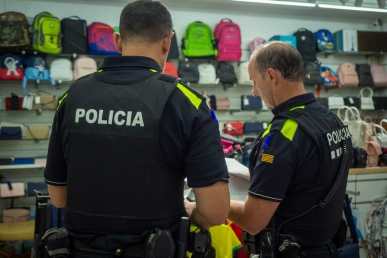 Multa de més de 90.000 euros a botigues de Lloret per incomplir la llei en l’etiquetatge i els preus